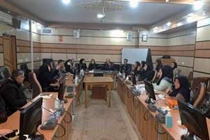 ارزیابی شاخص‌های عملکردی مرکز خدمات جامع سلامت شهید علیپور در نشست نظارت عالیه