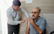 اجرای واکسیناسیون آنفلوآنزا ویژه گروه‌های هدف در مرکز بهداشت شهدای انقلاب